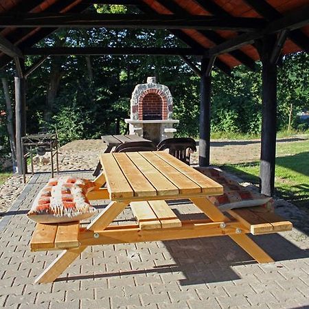 Rafaello Pokoje Goscinne Łagów エクステリア 写真